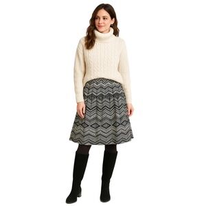 🍂 LuLaRoe A-Line Skirt – Black & Tan Geometric Print – Size XS